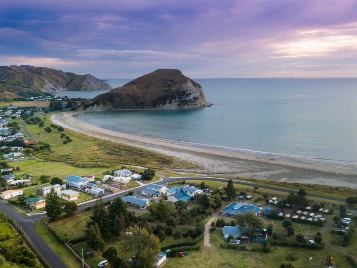 Mahia Motel And Holiday Park Exteriér fotografie